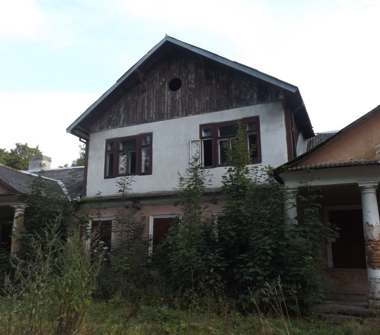 Dwór Zaryszyn przed remontem