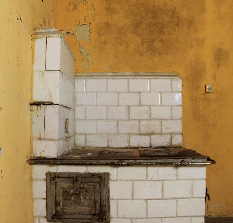 Dwór Zaryszyn przed remontem