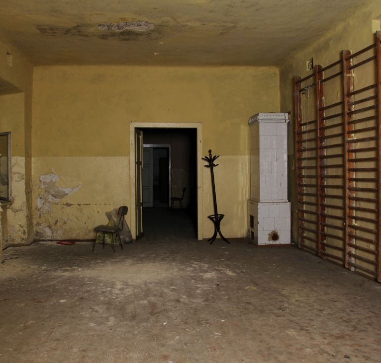 Dwór Zaryszyn przed remontem