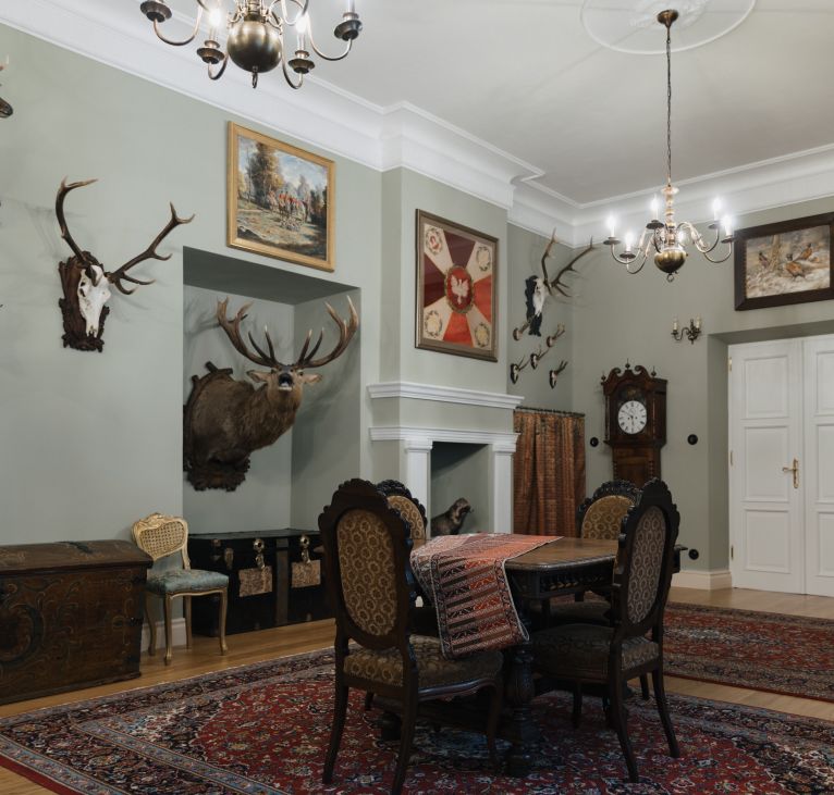 Dwór Zaryszyn Amfilada